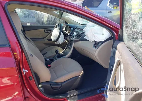 2016 Hyundai Elantra Se z USA, uszkodzony, nr VIN 5NPDH4AE9GH752577